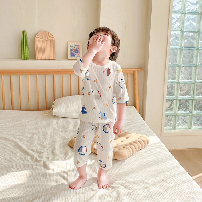 兒童呼吸棉夏季空調服套裝，男女寶寶可愛透氣七分袖家居服，圖案款