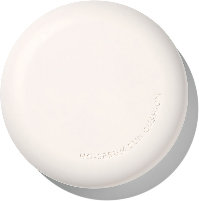 INNISFREE 無油無慮牛奶光防曬氣墊 SPF50+ PA++++, 14g, 1個