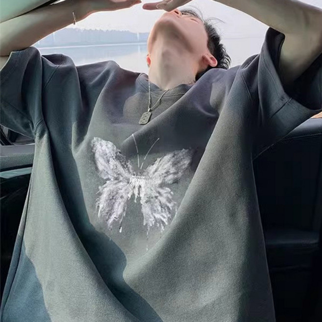 노아 나비 프린팅 반팔티