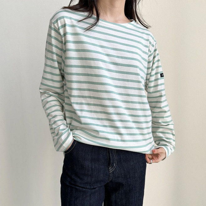 뮤앤뮤즈 클래식 여성 봄 가을 긴팔 스트라이프 티셔츠