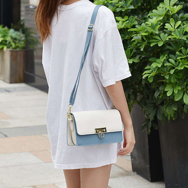글램디브 레투아 여성 투톤 컬러 크로스백 데일리 미니 숄더백 심플 캐주얼 사각 가방 A2164