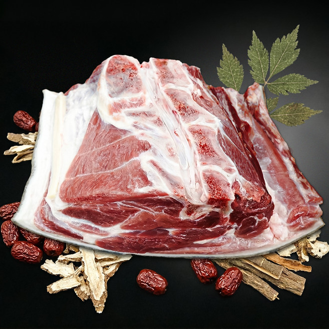 영월 약초먹은 국내산 흑염소고기 염소고기 목살 지육 (뼈+살+껍질) 찜용 염소탕 백숙용, 2개, 1kg