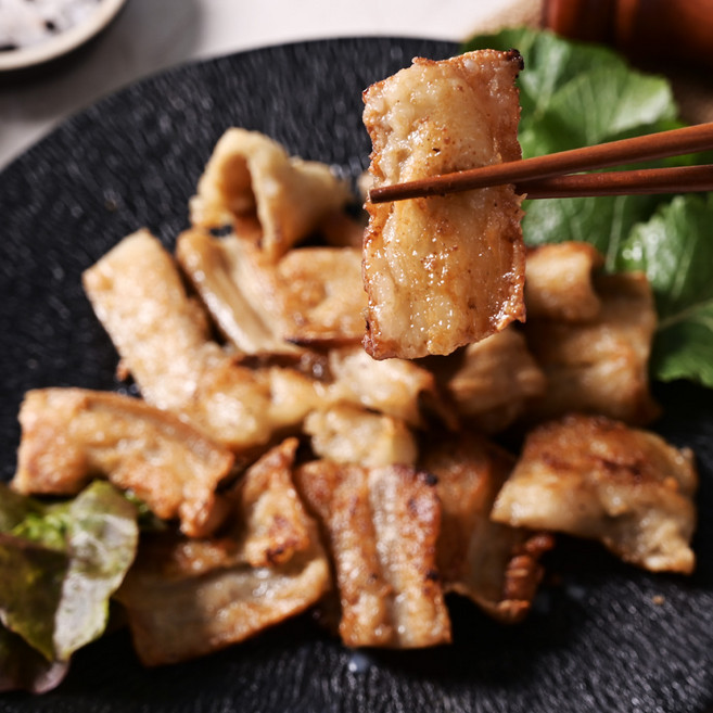 [어썸푸드빌] 간편조리 맛있는 술안주 캠핑요리 고소한 납작대창, 1개, 200g