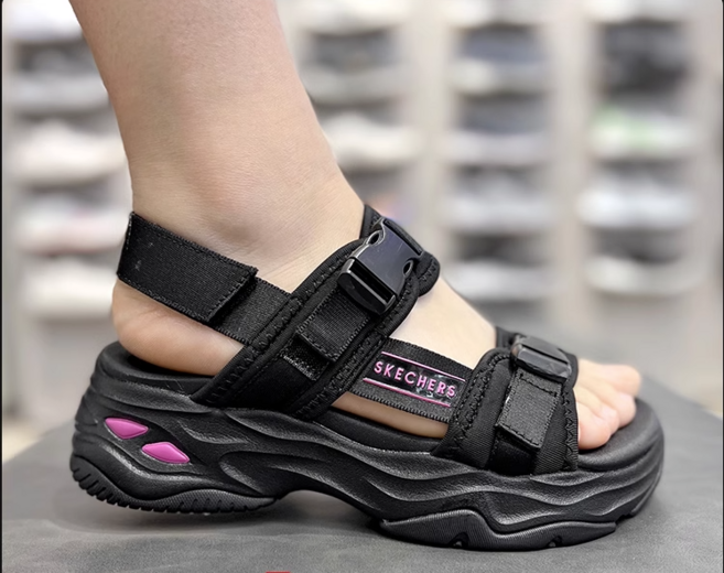 [상위] 스케쳐스 여성용Skechers 딜라이트 2가지컬러 팬다 키높이 쿠션 스트랩샌들 비치샌들(양말증정)