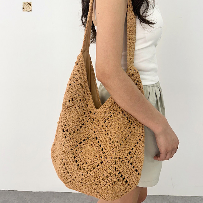 보니타콜렉티드 데일리 니트 손뜨개 안감 네트백니트숄더백