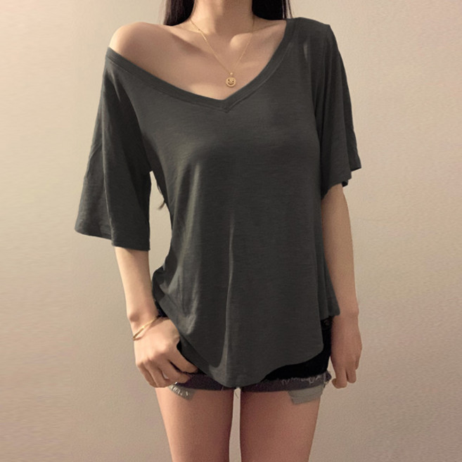 라라홀리 딥 브이넥 섹시핏 루즈 찰랑 반팔 티셔츠