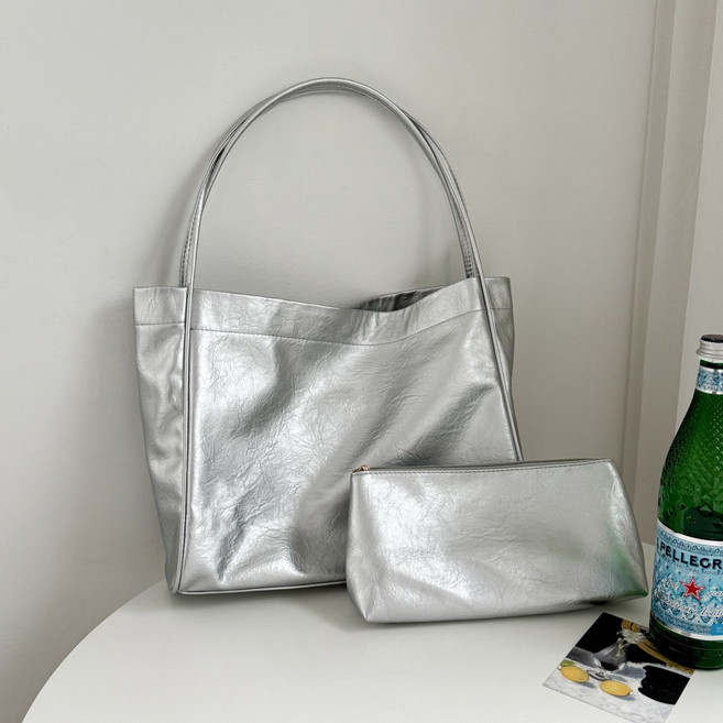 에브리테일 실버 빅 숄더백 파우치 포함 보부상 가방
