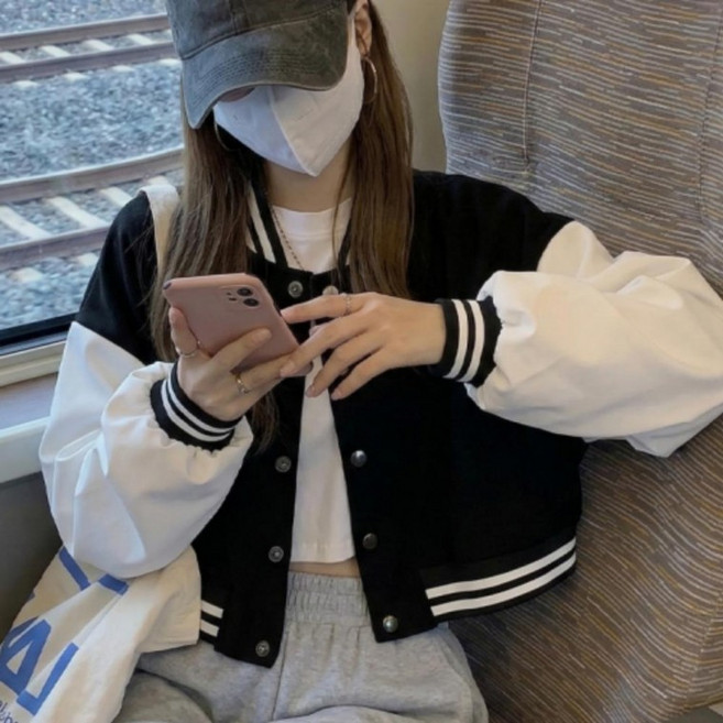 여성 바시티 야구점퍼 데일리 크롭 배색 스타디움 점퍼