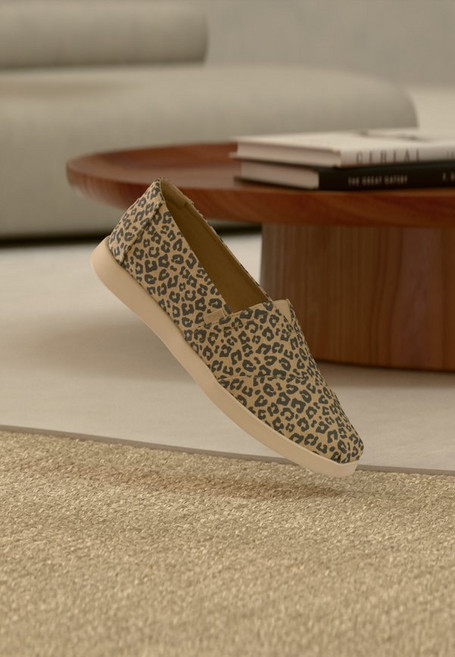 TOMS 트레이너 - 베이지 535378