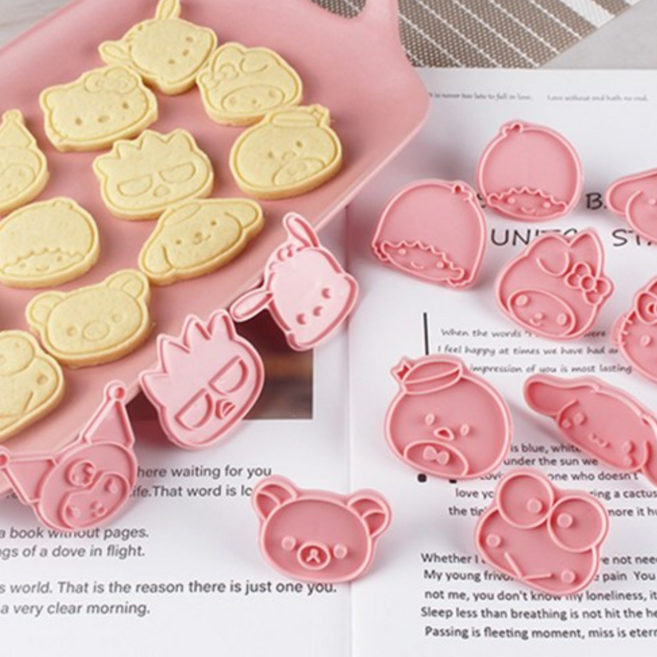 쿠키커터 쿠키틀 홈베이킹 도구 곰돌이 공룡 동물등 다종류 8개 세트, 1세트, 핑크 산리오