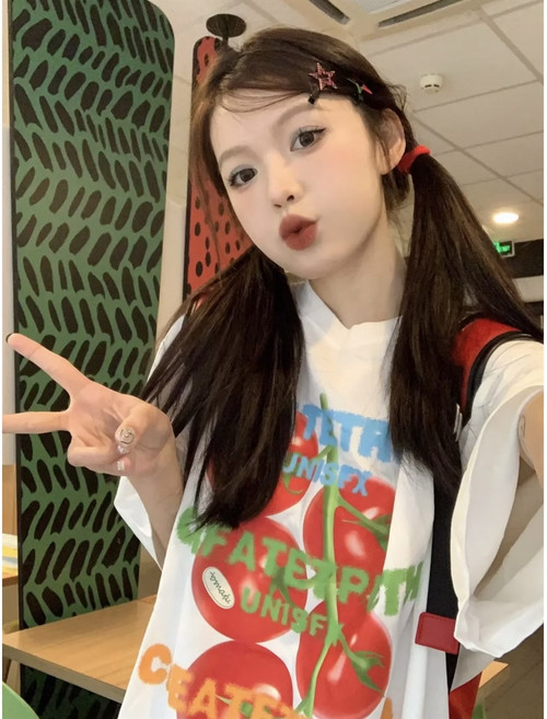 언니네 반팔 화이트 4회 티셔츠 토마토 프린팅 염정아