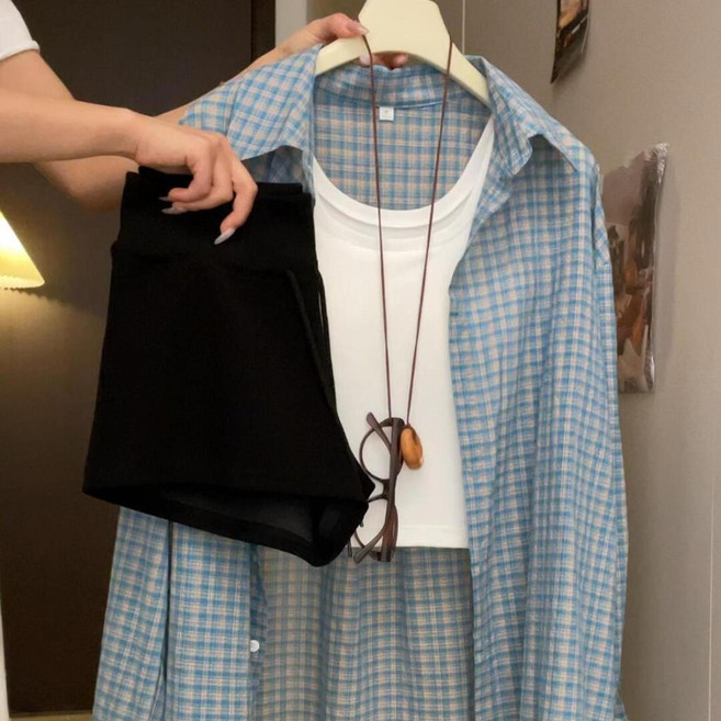 新款女生套裝 鹽系學院風美式復古格子長袖襯衫內搭背心高腰休閒短褲三件套
