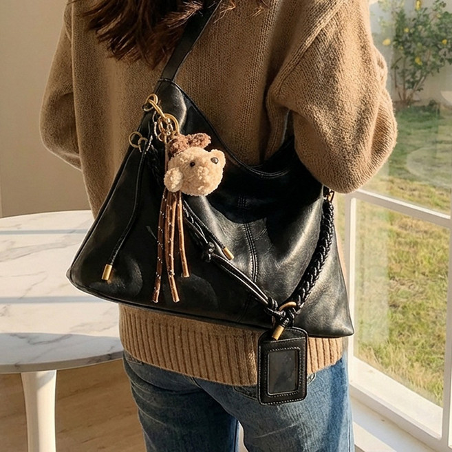 글램디브 카롤렌 호보 숄더백 A2204