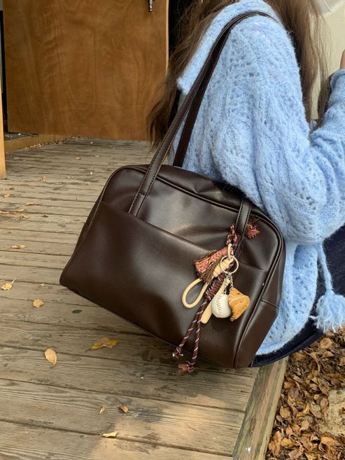 모던 클래식 보스턴백