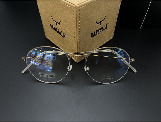 랭골라 Moon 엔틱브라운 베타티타늄안경 초경량 안경테+자외선차단+블루라이트차단렌즈