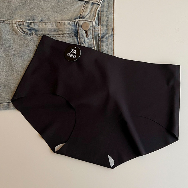 『隔日達 買5送1』冰絲內褲一片式中腰無痕冰絲 裸感 女內褲 瑜珈 健身 運動 性感三角褲 學生 無痕內褲 女內褲 女性, 黑色,M