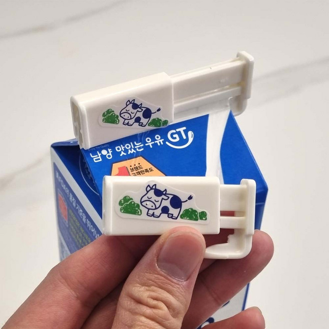 우유팩 밀봉 클립 위생 보관 냉장고 냄새 차단 2P, 1세트