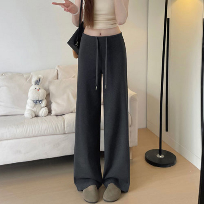 아닐라 여성 밴딩 와이드 팬츠 트레이닝 바지 슬림핏 플로우 버터팬츠