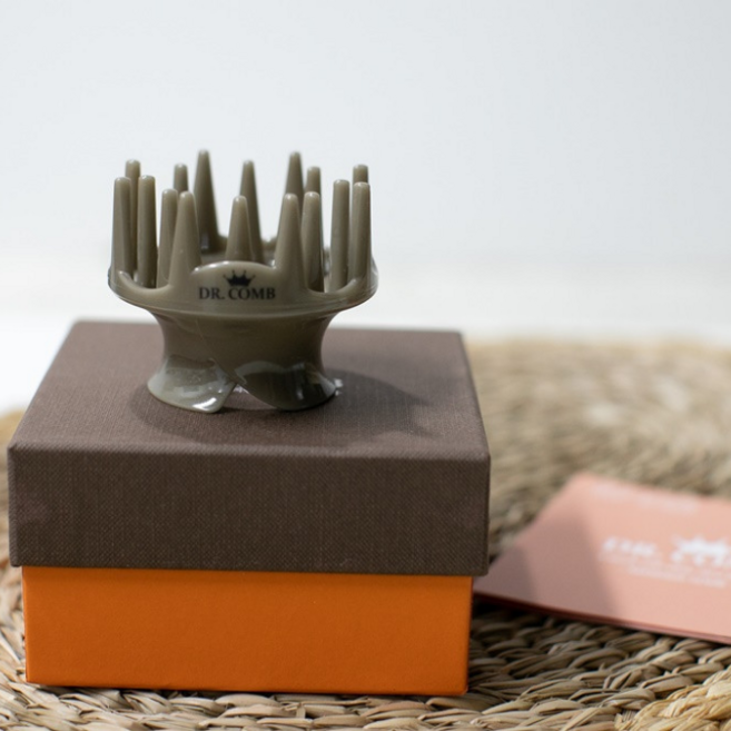 닥터콤 괄사 은나노99.9% 두피케어 탈모 빈모 두피관리전용빗 샴핑빗 브러쉬 1개