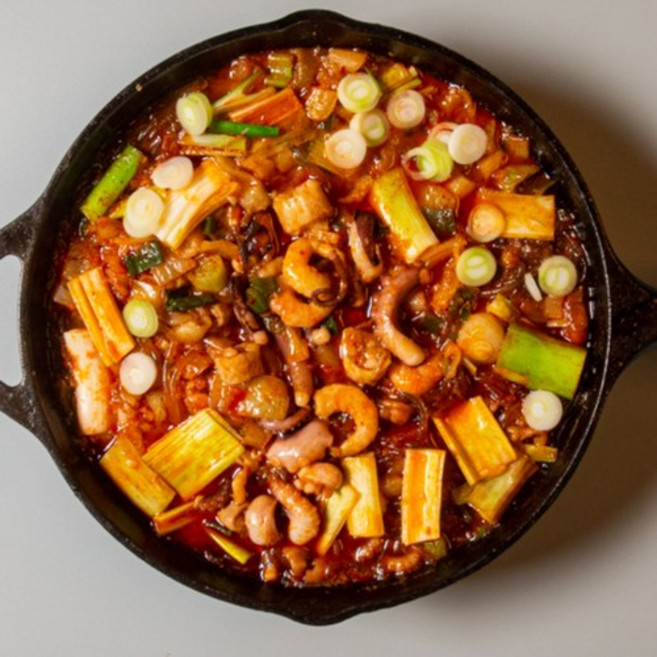 부산식 낙곱새 밀키트 2-3인분 곱창전골 캠핑용 술안주 매콤한 맛, 850g, 1개, 낙곱새 2-3인분