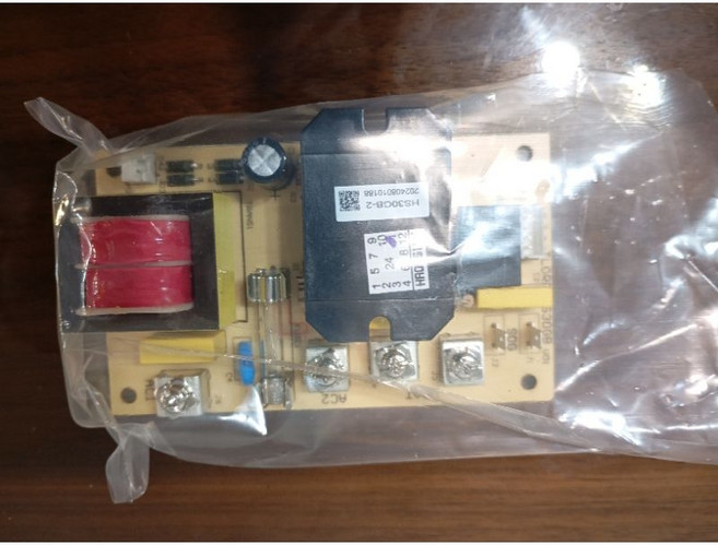 220V-30加侖電壓板熱水器 大容量快速加熱 安全耐用 家庭適用