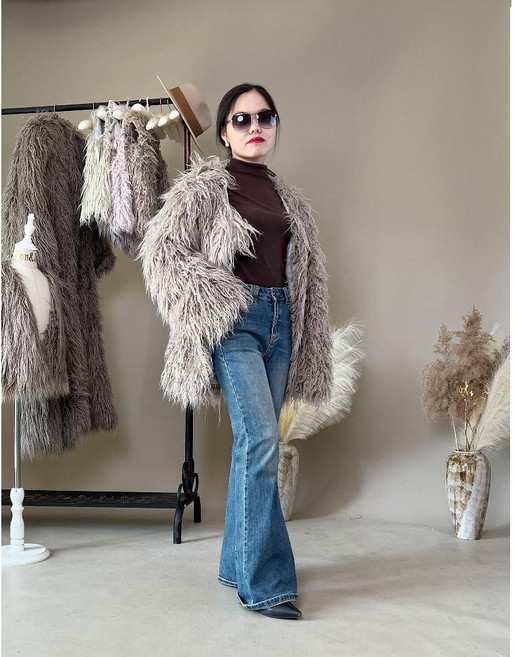 볼륨 퍼 텍스처 롱파일 플러피 자켓 루즈핏 고급 아우터