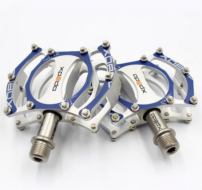 Xpedo XCF07AC 자전거 페달 CNC 알루미늄 Cr-Mo 스핀들 BMX 프리스타일 트래버스 3 카트리지 사이클링 교, 02 XCF07AC Blue