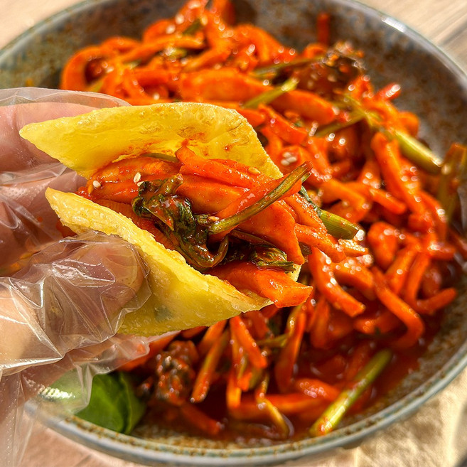 대구 명물! 반고개 똘똘이무침회, 1개, 340g