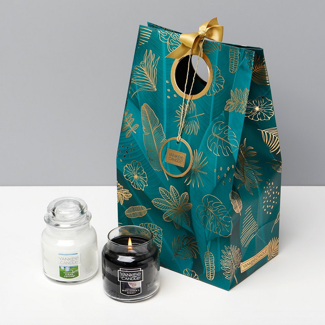 양키캔들 병 향초 104g 2종 세트 기프트백, 01 블랙 체리, 02 클린 코튼