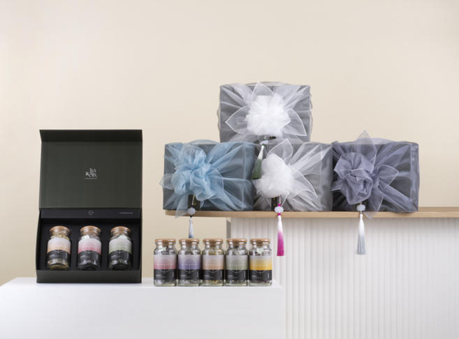 어버이날 프리미엄 허브티 선물세트 3종 보자기+노리개+상자+쇼핑백 선생님 부모님, 1세트, 옵션1. 히비스커스 + 라벤더 + 페퍼민트