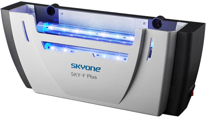 벽걸이 해충퇴치기 모기 날벌레 파리 나방 스카이에프, 스카이에프 플러스