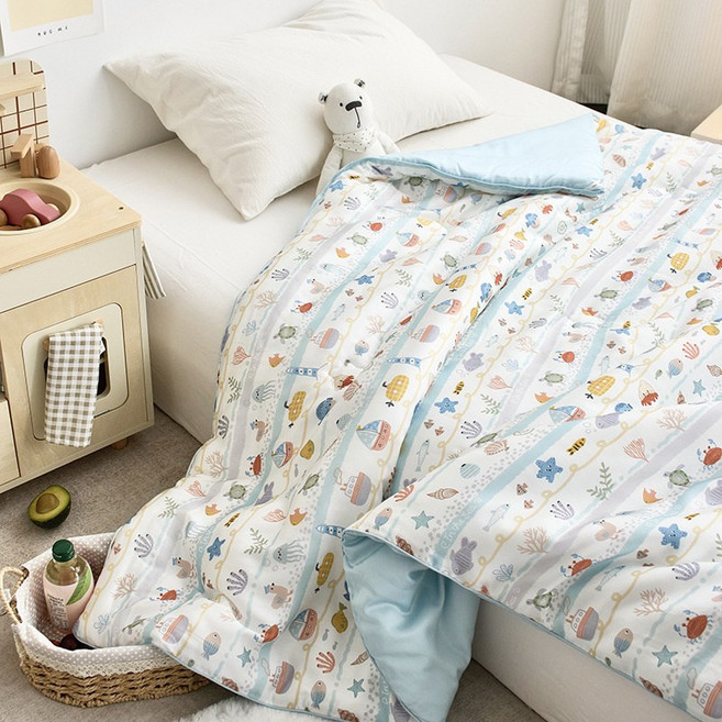 DFMEI 嬰兒春秋被抗菌絨絲薄被, 海底小縱隊