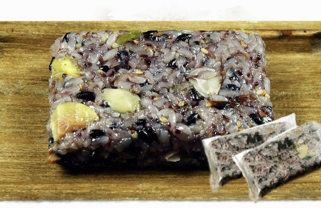 떡만드는 앙드레 프리미엄 흑미영양주먹밥, 30개, 80g