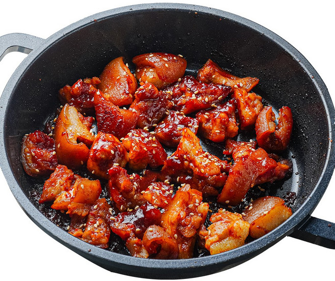 국내산 돼지꼬리 양념구이 500g 껍데기 한돈 특수부위 캠핑음식, 1개