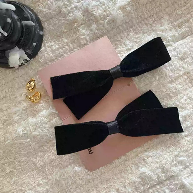 復古黑色絲絨蝴蝶結髮夾 一對