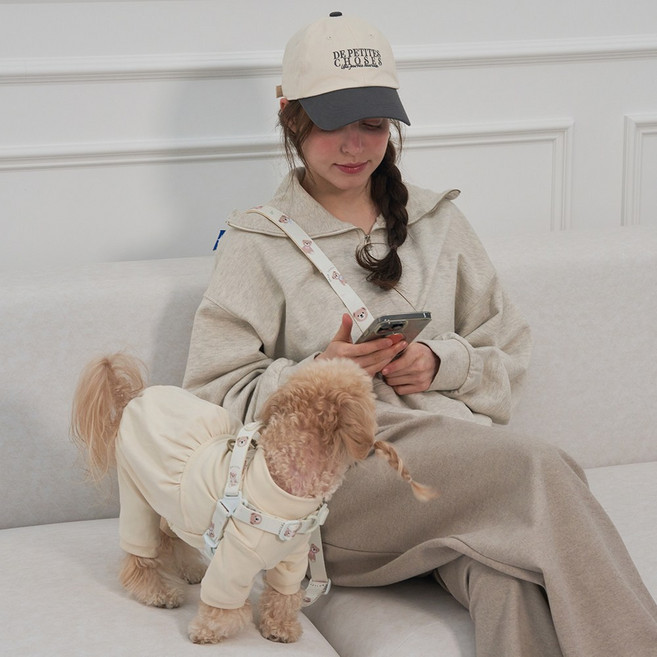 베일리펫 핸즈프리 강아지 리드줄 2.5M 길이조절 산책줄, 1개, 아이보리