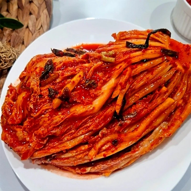 신선 포기김치 2kg 선택형 (백/깍두기/매운), 오늘담은 매운 실비김치1단계 2kg 877378, 1