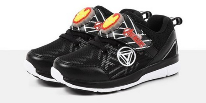 프로월드컵 밀로 가볍고 푹신푹신 발편한 아이언맨 라이팅 키즈 아동 운동화 뉴코아 울산점