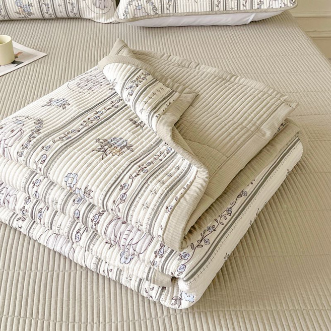 더루비샵 침대매트 싱글퀸 이불 사계절패드, 화이트