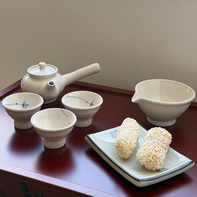 국산도자기 미색 파란꽃 3인 다도 다기세트, 다관1 뚜껑1 숙우1 잔3, 1세트