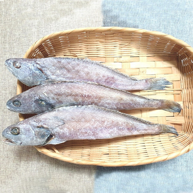 반건조 제수용 / 남해안 삼천포 용궁수산시장 반건조생선 제수용 생선 모듬, 1개, 민어(30cm이상) 3미