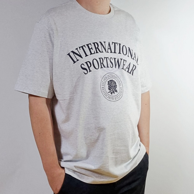 엄브로 반팔티 프린트 티셔츠 라운드 피스테 멜란지그레이 STUDIOS