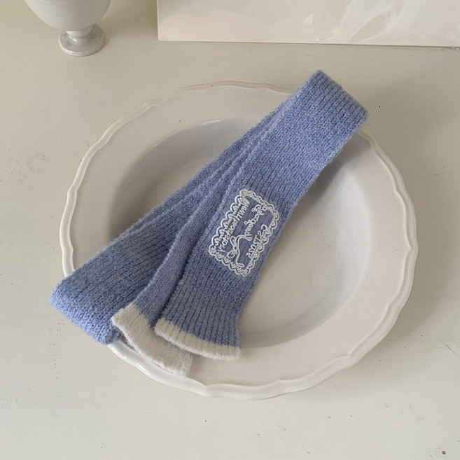 한국식 스타일 얇은 스트립 스카프 여성 가을 겨울 분위기 있는 니트 작은 리본 가을 겨울 배색 레이스 가장자리 얇은 긴 스트립 숄