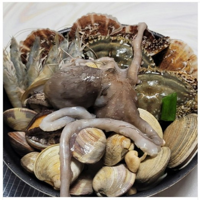 고창 용정수산 실속형 해물탕 세트 3-4인분 / 중사이즈 / 육수 양념포함(아채미포함), 1개, 2kg