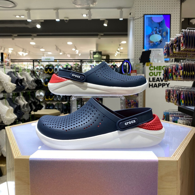 [크록스] 라이트라이드 클로그 204592-4CC 페퍼