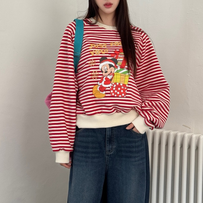 Disney 양기모 미키 선물 단가라 맨투맨 디즈니 크리스마스 기모맨투맨 레드 그레이