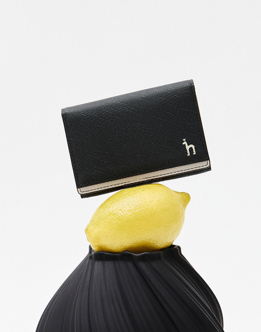 25SS [스테디셀러] 그레이 로고프린트 소가죽 카드지갑 WUHO5E927G2