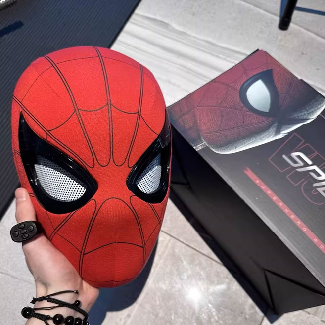 스파이더맨 가면 헬멧 마스크 눈깜빡임 통풍 기능 스판재질 할로윙 코스튬 소품 컬러박스 포함, 1개, FREE
