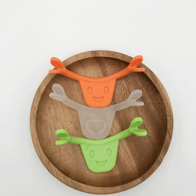 미소 입꼬리 교정기 (색상랜덤)