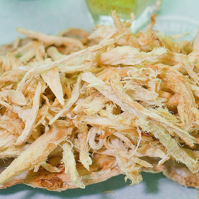 용대리덕장에서 건조한 용대리장인 황태포, 1개, 450g